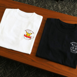 精靈寶可夢咖啡店限定－LOGO刺繡T-Shirt